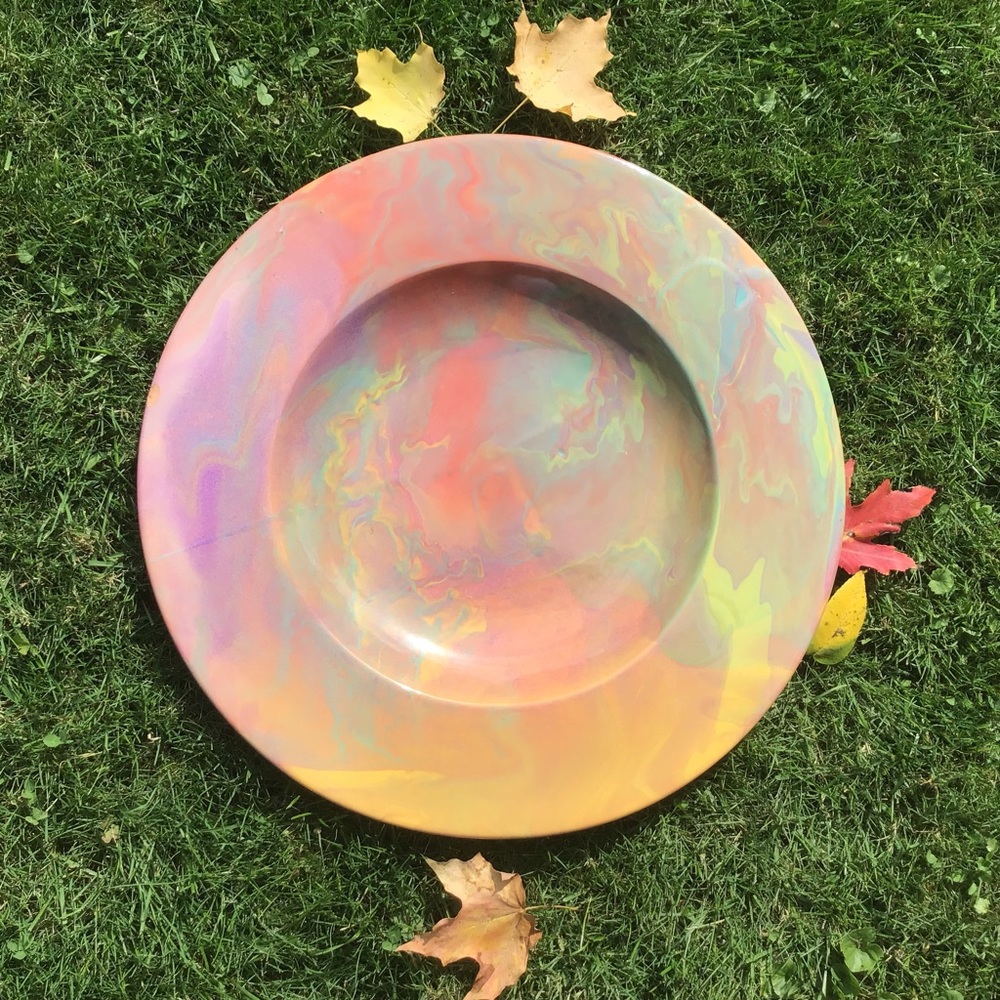Emprise Ishkabibble Centerpiece Plate Charger Display - Picture 7 of 8
